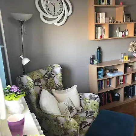 Alloggio in famiglia Recently Renovated Room,not The Whole Apartment,with Danube View *